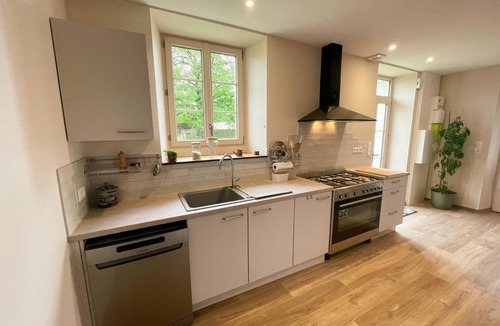 Manthelan Cottage | Cottage in Manthelan: Comfort and Charm, Garden, Wi-Fi