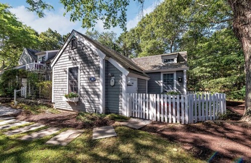 Mashpee Cottage | Cottage in Maushop Village.