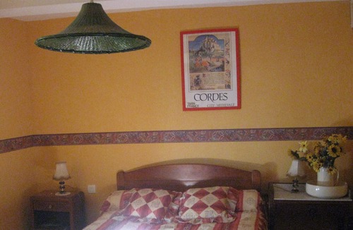 Labarthe-Bleys Cottage | Cottage in medieval village near Cordes / sky