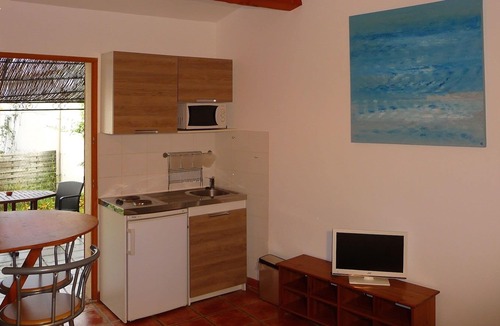 Montaud Cottage | Cottage in Montaud Herault 2 People With Pool