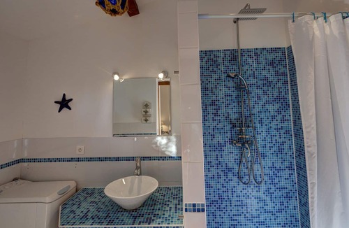 Montaud Cottage | Cottage in Montaud Herault 2 People With Pool