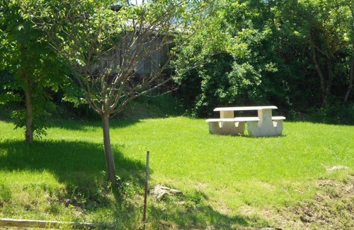 La Valla-en-Gier Cottage | Cottage in Pilat Park, pets allowed