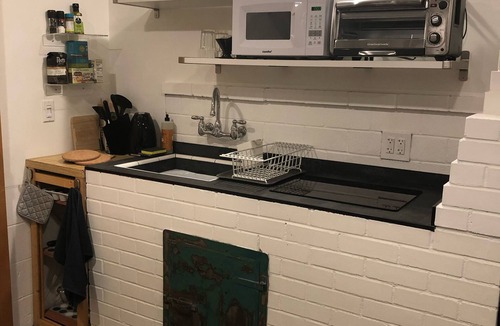 Albany Cottage | Cottage In Prime Location