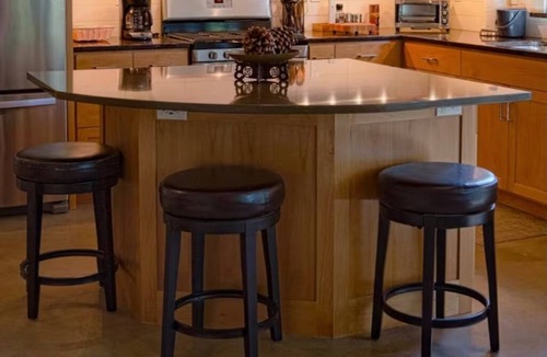 Nevada City Cottage | Cottage in the Cedars