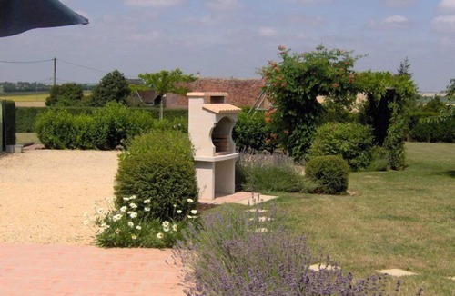 Ligueil Cottage | COTTAGE IN THE COUNTRY WITH POOL