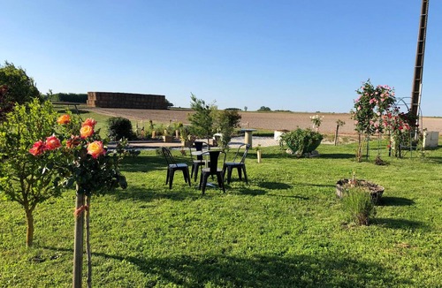 Chedigny Cottage | Cottage in Touraine: Countryside, 3 Bedrooms, Near Chenonceau