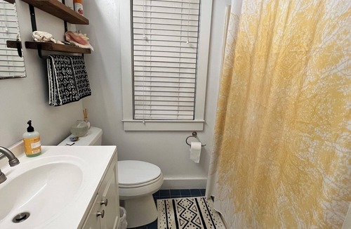 West Chester House | Cottage in West Chester Borough