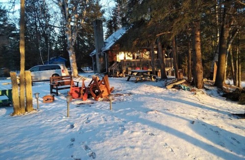 Dysart et al Cottage | COTTAGE IS ON 1000FT DIRECT WATERFRONT ON BLAK LAKE ON 6.5 ACRES. VERY PRIVATE