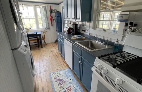 East Sandwich Cottage | Cottage is on a PRIVATE BEACH shared between two houses.