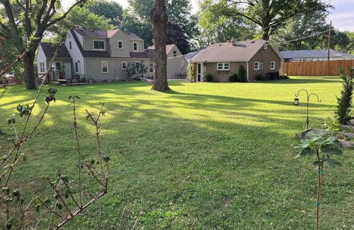 Raytown Ski Chalet | Cottage KC