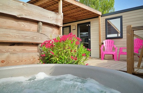 Bourgenay Cottage | Cottage LUXE la TRIBU - Camping les Dinosaures * - Vendée