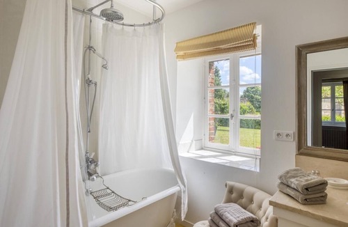 Poil House | Cottage La Grenouillère