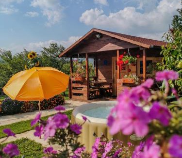 Plitvicka Jezera House | Cottage La Sierra with JACUZZI