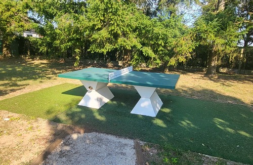 Chenou House | Cottage 'Le Cerisier' with shared garden and Wifi