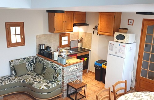 Cresseveuille House | Cottage 'Le Pressoir' with Private Garden