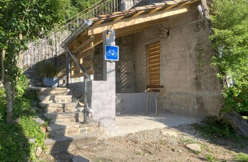 Chauzon Cottage | Cottage "Les Blaches" with Shared Pool, Wi-Fi, and Air Conditioning