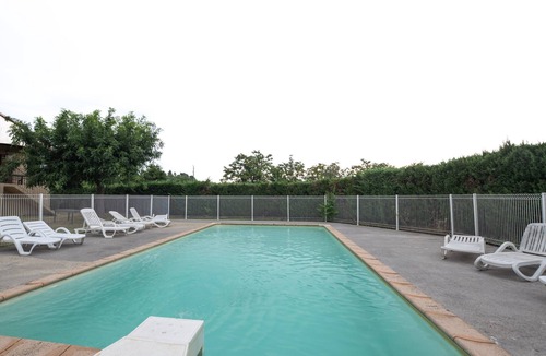 Chambonas House | Cottage 'Les Sources Gîte Sauvignon' with Shared Pool, Private Garden and Air Conditioning