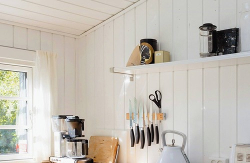 Dronningmolle House | Cottage life in intimate wooden cabin