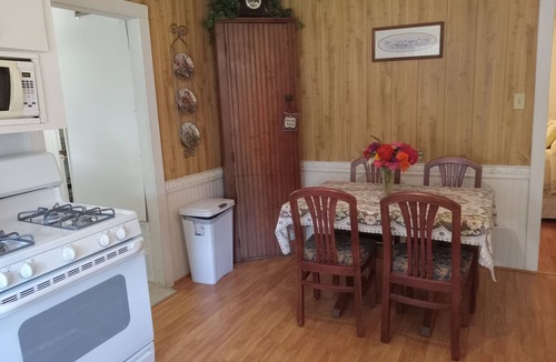 Eckerty Cottage | Cottage located IN Crawford Co. , just min. from Patoka Lake! Near Holiday World