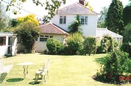 Odstock Cottage | Cottage Log Cabin at Hillside Self Catering