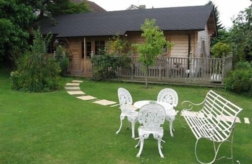 Odstock Cottage | Cottage Log Cabin at Hillside Self Catering