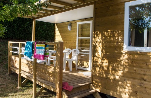 Creches-sur-Saone House | Cottage Loggia