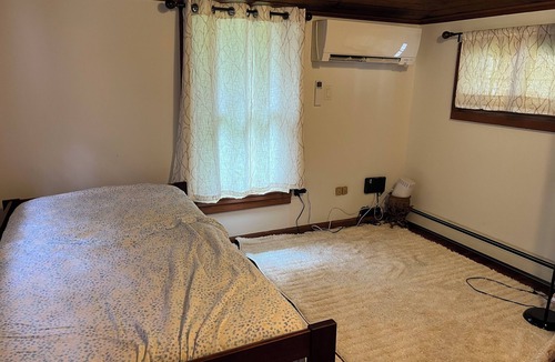 Mahopac Cottage | Cottage lost in time