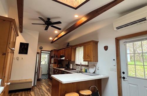 Mahopac Cottage | Cottage lost in time