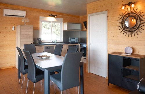 Lezignan-la-Cebe House | Cottage Luxe Avec Piscine Privative !