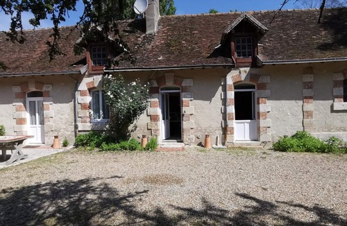 Huisseau-sur-Cosson Cottage | Cottage near Loire Castles
