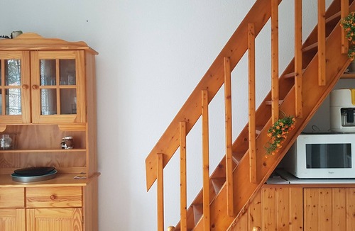 Barbatre House | Cottage near beach with pets allowed and parking