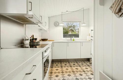 Fjellerup House | Cottage Near Forest And Beach