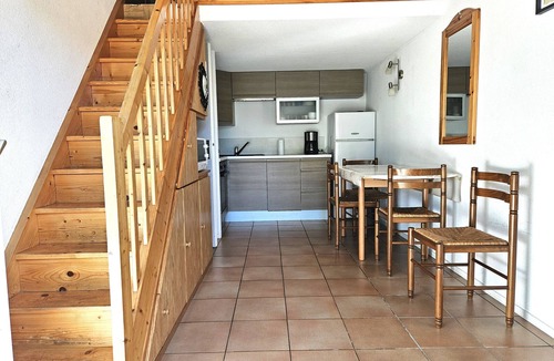 Beauvoir-sur-Mer House | Cottage Near Beach with Pool, Terrace & Pets Allowed