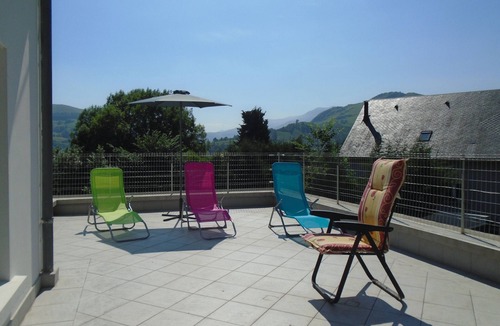 Viger House | Cottage near Lourdes 12 people