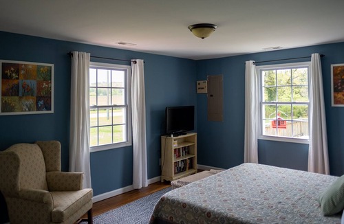 Rectortown House | Cottage near Middleburg in the Center of Hunt and Wine Country