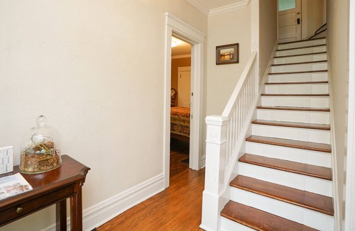 North Chattanooga House | Cottage of North Chatt - sleeps 12!