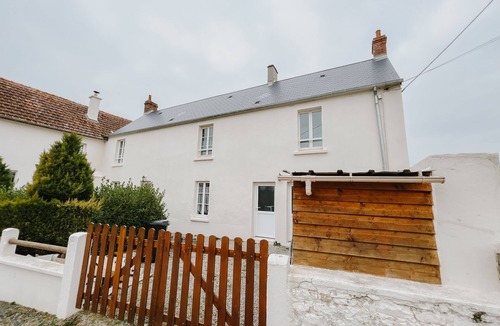 Crouay House | cottage of the poste