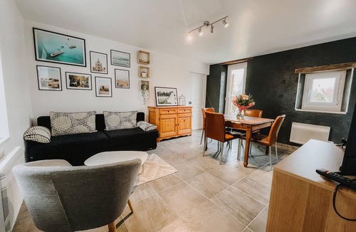 Crouay House | cottage of the poste