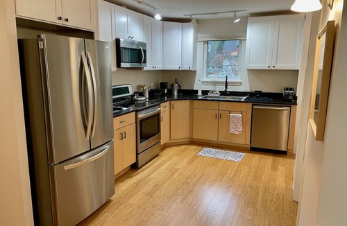 Whatcom Falls Cottage | Cottage of Tranquility