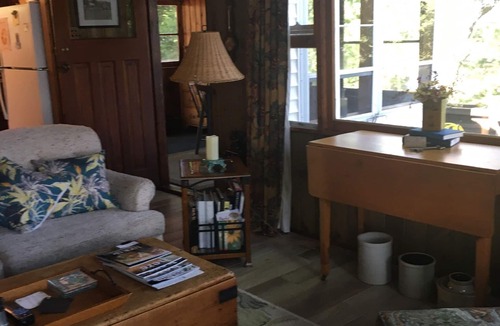 Minden House | Cottage offering kayaking with serenity by the lake