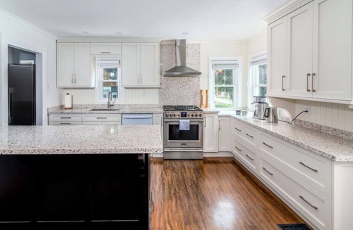Meaford Cottage | Cottage on 5 Private Acres, Heated Pool & Hot Tub