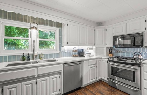 Rogers House | Cottage on Chestnut S