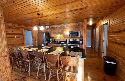 New Concord Cottage | Cottage on Cypress Bay near Paris Landing State Park