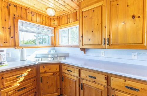 Lion's Head House | Cottage on Georgian Bay, Sleeps 6!