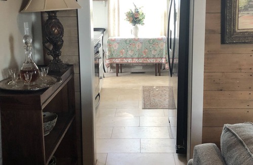 Lexington Cottage | Cottage on horse farm close to Keeneland, Airport, Horse Park, Bourbon Trail