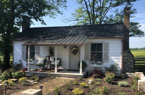 Lexington Cottage | Cottage on horse farm close to Keeneland, Airport, Horse Park, Bourbon Trail