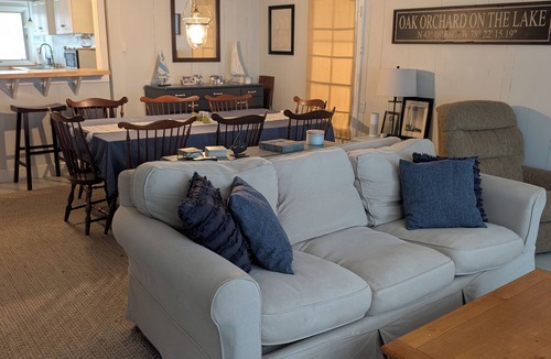 Waterport Cottage | Cottage on Lake Ontario with extra charm and character!