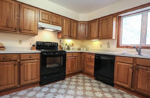 Kent House | Cottage on Lake Ontario near Point Breeze