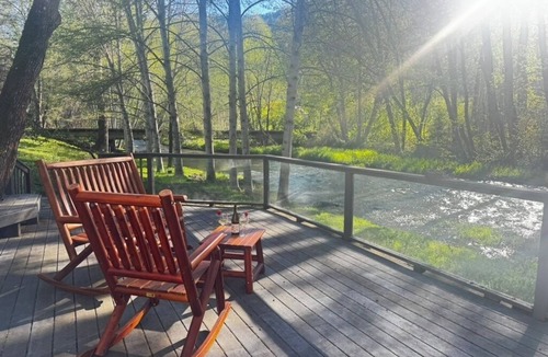 Jacksonville Cottage | Cottage on River's Edge