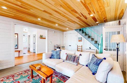 Rockport House | Cottage on the Coast